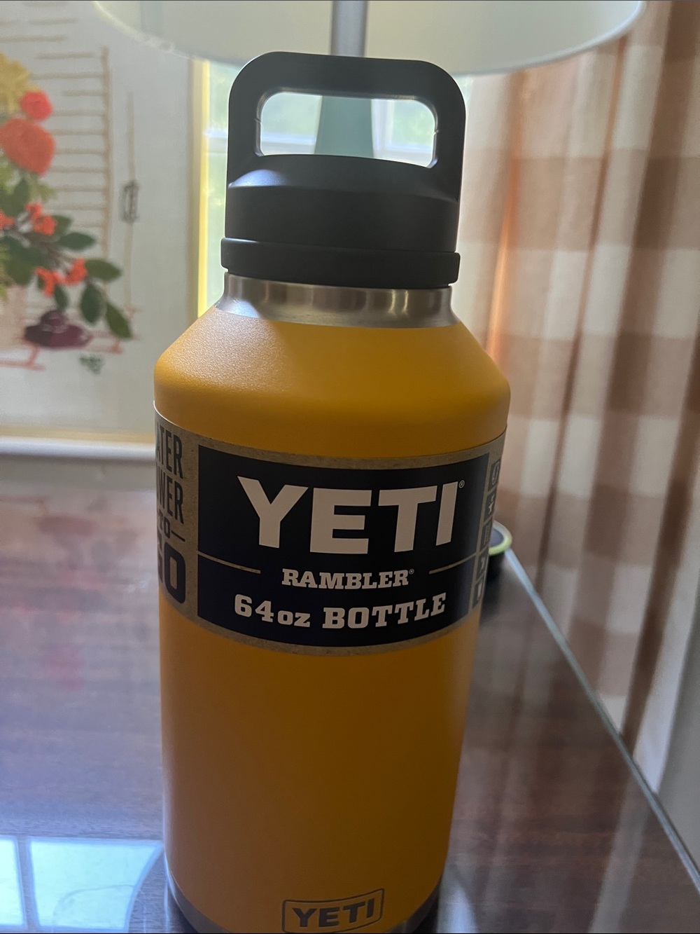 YETI Rambler 64oz Bottle in Alpine Yellow - Brand New discontinued color